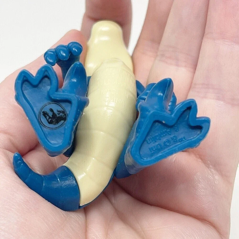 Jurassic Park BLUE Velociraptor‎ Dinosaur  Uni & Amblin Mini Figure Rare 3.5”